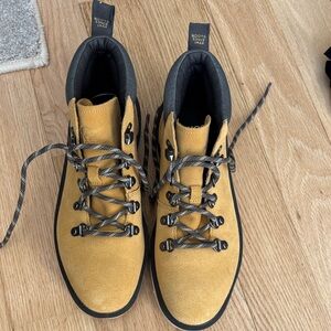 Sorel Yellow and Black Combat Boots